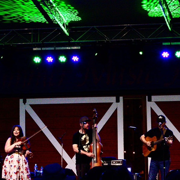 Yonder Mountain String Band