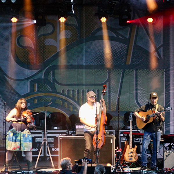 Yonder Mountain String Band